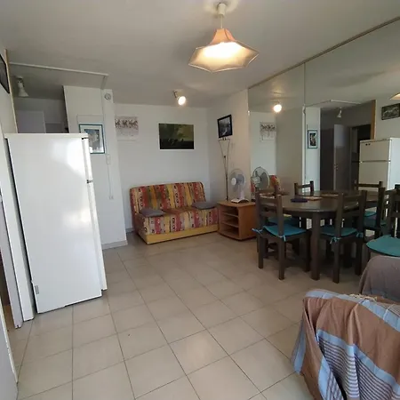 Rdj Avec Piscine, Parking, Vue - 4 Pers. - Fr-1-874-11 Appartamento *